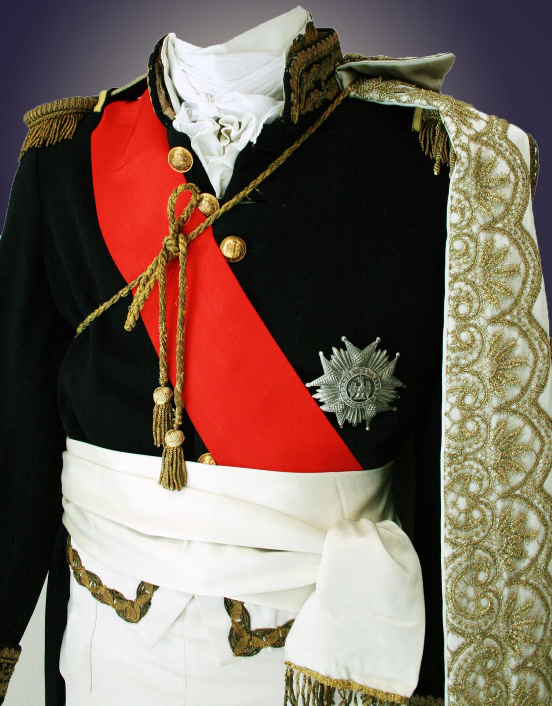 Tenue empire Clearance